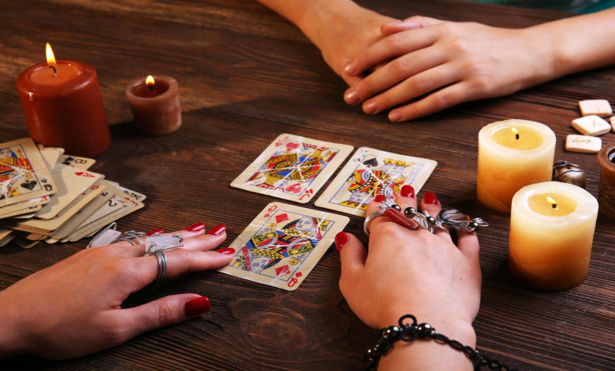 Tarot Falı