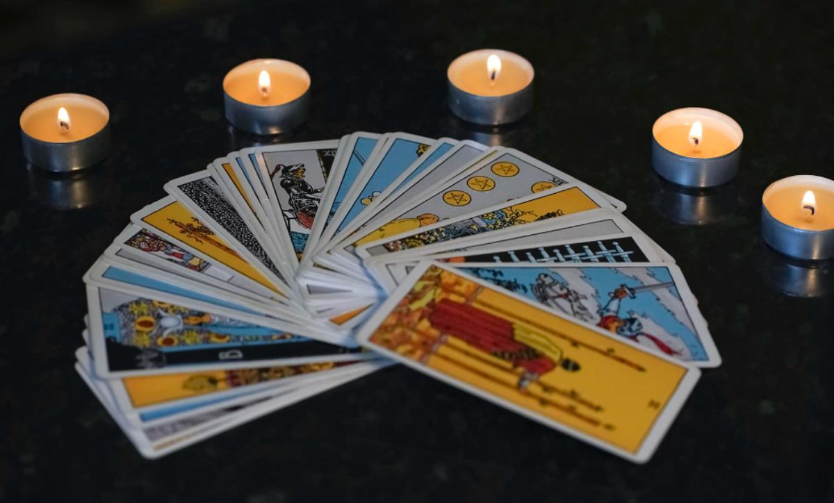 Tarot Falı