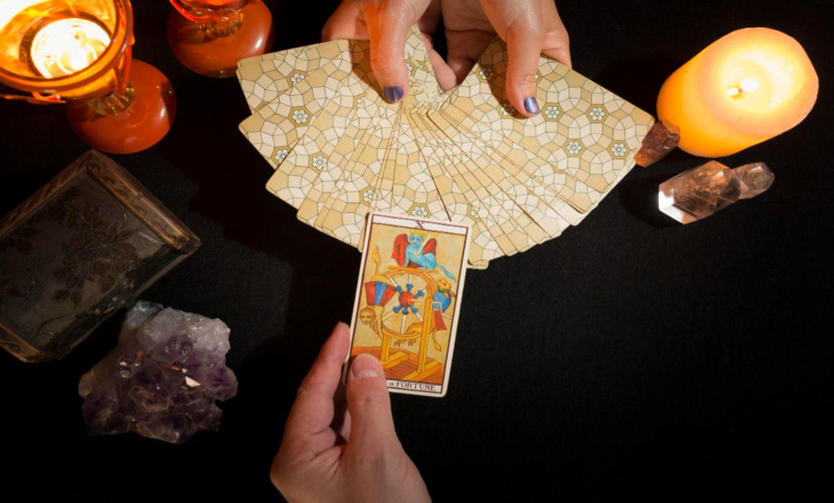 Tarot Falı